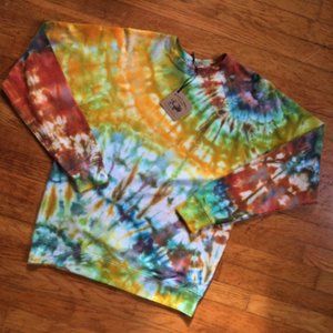 small UNISEX tie dye PULLOVER crew sweatshirt NWT